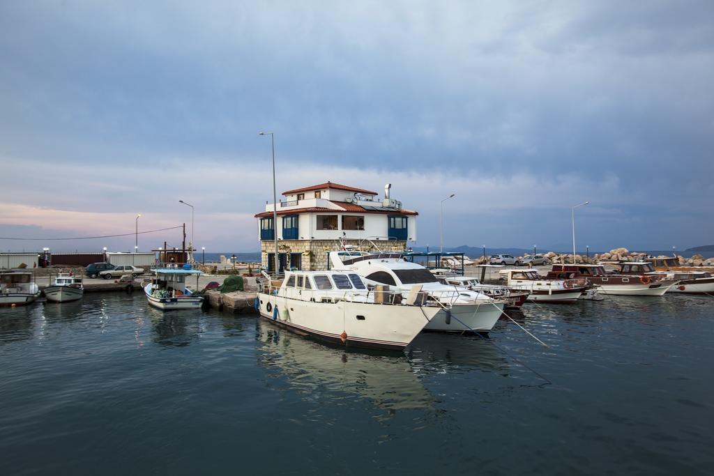 Uzum Iskelesi Butik Hotel Mordogan Exterior photo